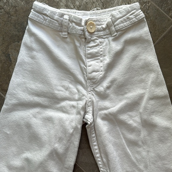 Zara relaxed,fit wide leg baggy, jeans, 8 girls, white, no stains, rips or tears - Picture 3 of 7